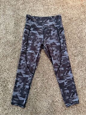 ZYIA Active Gray Camo Leggings